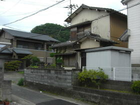 徳島県徳島市新浜本町３丁目