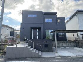 福岡県春日市星見ヶ丘５丁目