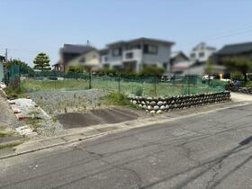 三重県桑名市大字萱町