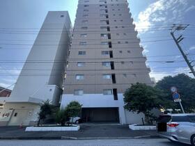 高知県高知市潮新町１丁目