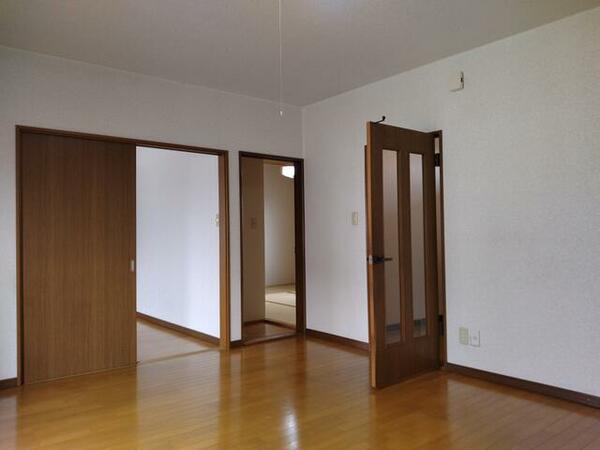 apartment 北海道白老郡白老町末広町３丁目
地図を見る