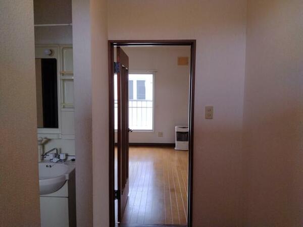 apartment 北海道白老郡白老町末広町３丁目
地図を見る