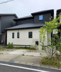 愛知県半田市亀崎町１０丁目