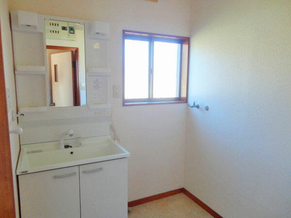 detached 埼玉県蓮田市大字黒浜

地図を見る