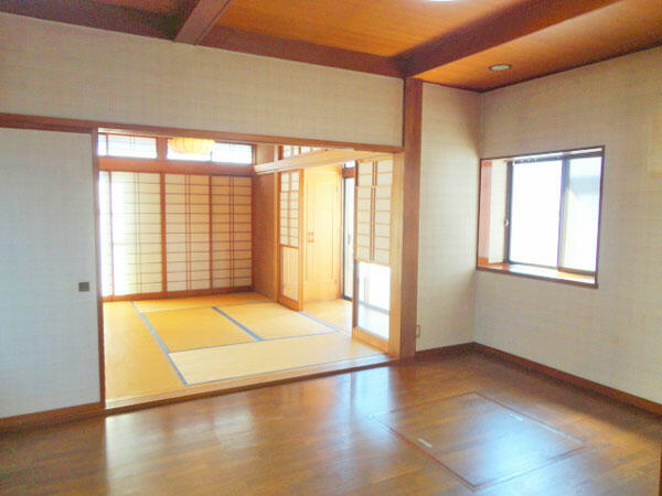 detached 埼玉県蓮田市大字黒浜

地図を見る