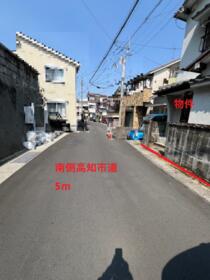 高知県高知市神田