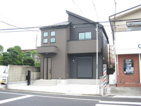 東京都八王子市平岡町