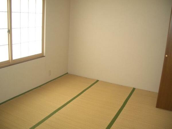 apartment 山形県東置賜郡高畠町大字高畠
物件地図