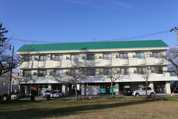 apartment 山形県新庄市末広町
物件地図