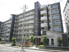 京都府京都市右京区梅津尻溝町