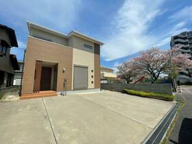 福岡県北九州市小倉南区沼本町１丁目