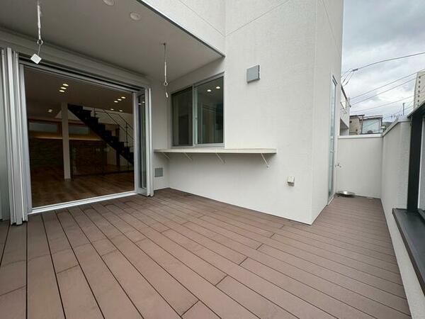 detached 東京都港区南麻布４丁目

地図を見る