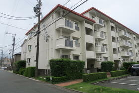 芳川ハイツ４号棟