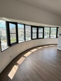 ユニーブル漆山 202