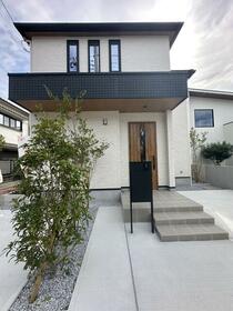 大阪府堺市西区浜寺諏訪森町西４丁