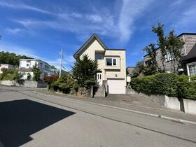 北海道札幌市南区真駒内