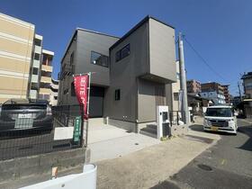 福岡県福岡市早良区南庄２丁目