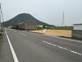 香川県坂出市川津町