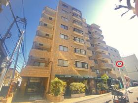 東京都渋谷区東１丁目