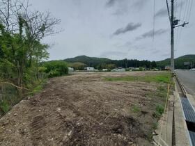 京都府南丹市園部町埴生油田