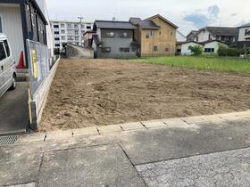 愛知県一宮市浅井町河端字柳下