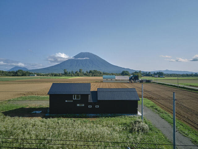 北海道虻田郡倶知安町の一戸建て | 9800万円 | 3LDK | 1773.99m² | Akiyama house finder