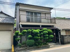 愛知県岡崎市市場町字東町