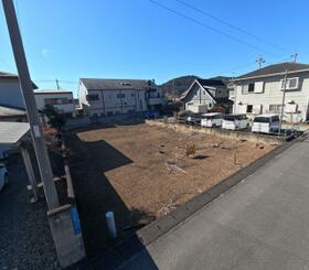 栃木県佐野市葛生東３丁目