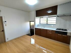 愛知県知多郡武豊町字豊成３丁目