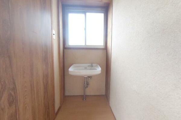 detached 東京都羽村市羽加美１丁目

地図を見る