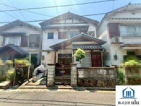 奈良県大和郡山市小泉町