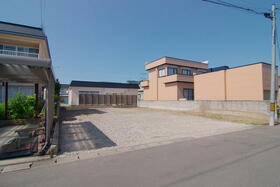 青森県青森市小柳１丁目