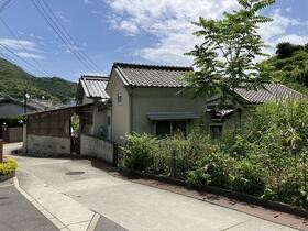 広島県呉市仁方錦町