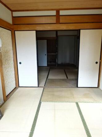 detached 三重県名張市美旗町中２番