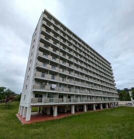 緑町団地三号棟