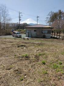 山梨県南都留郡富士河口湖町小立