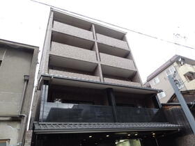 リーガル京都河原町四条南