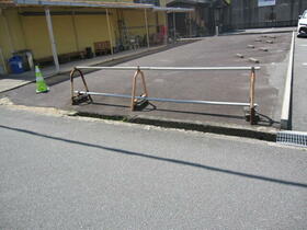 三重県津市幸町