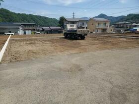 山梨県都留市田野倉