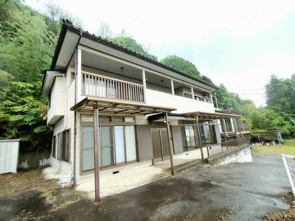 detached 群馬県沼田市沼須町

地図を見る