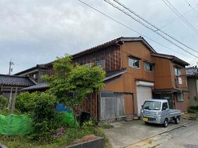 富山県射水市東明西町