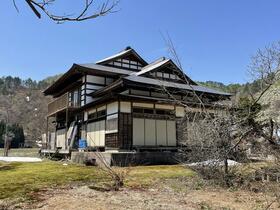 福島県大沼郡昭和村大字野尻字山崎