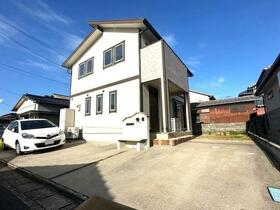 福岡県福津市西福間３丁目