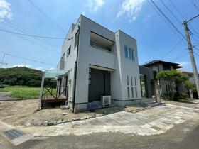 福岡県北九州市小倉南区長行西２丁目