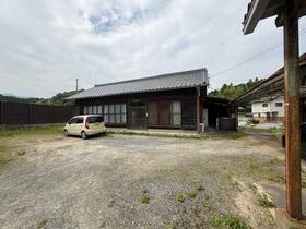 三重県四日市市桜町