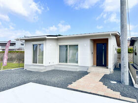 福岡県築上郡吉富町大字広津