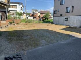 新潟県魚沼市四日町