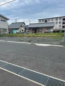 三重県鈴鹿市岡田３丁目