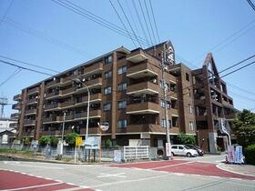 富山県砺波市一番町