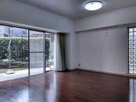 ジェイパーク向ヶ丘メイプルハウス